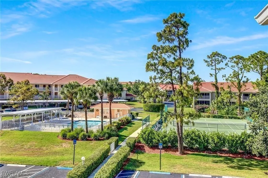 1100 Eastham Way Naples FL 34104