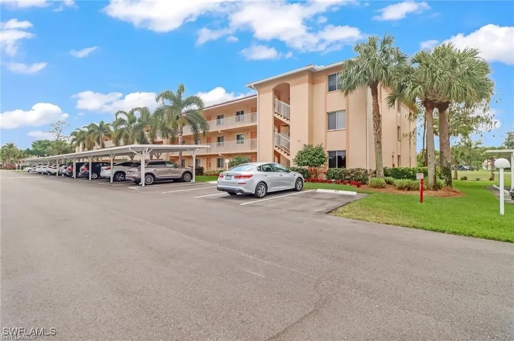 1100 Eastham Way Naples FL 34104