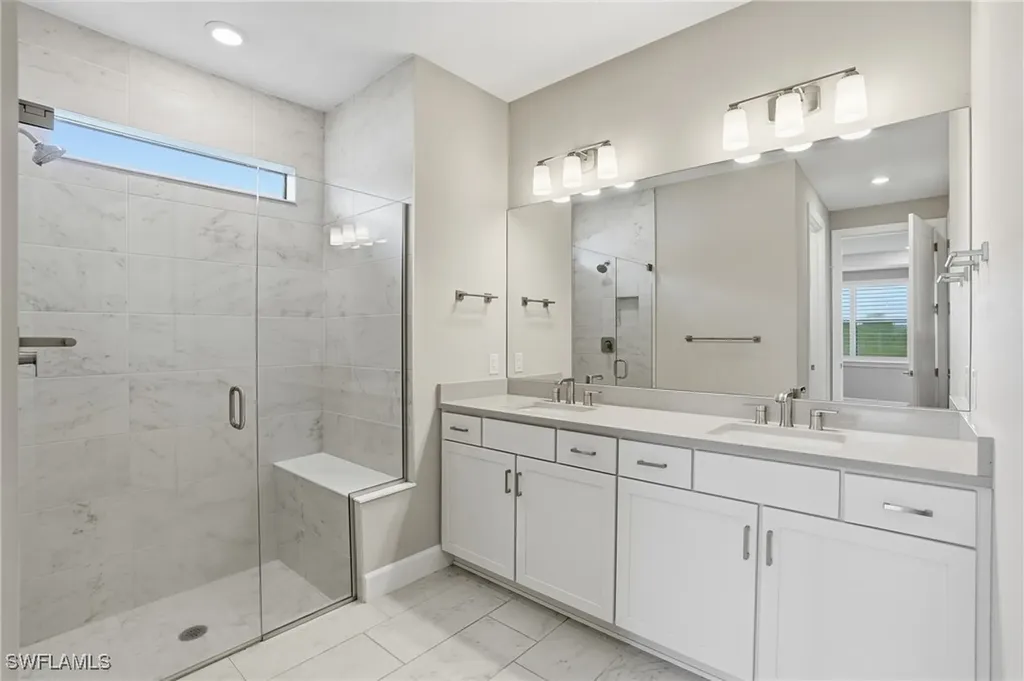 20060 Kingmont Drive Estero FL 33928