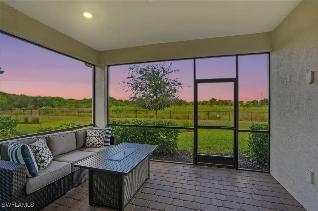 20060 Kingmont Drive Estero FL 33928