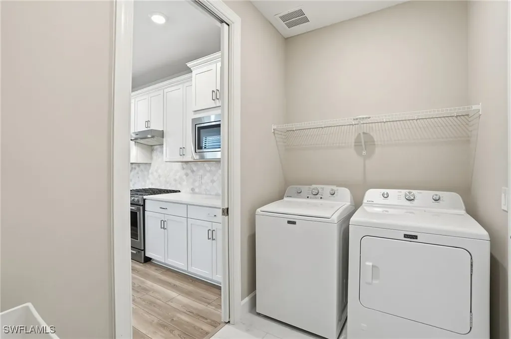 20060 Kingmont Drive Estero FL 33928