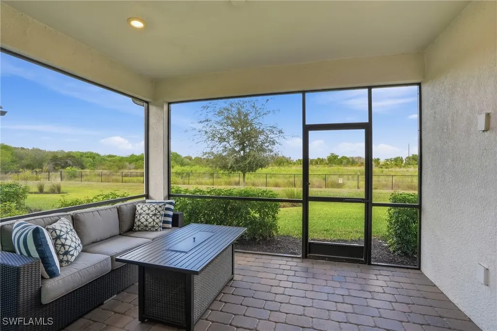 20060 Kingmont Drive Estero FL 33928