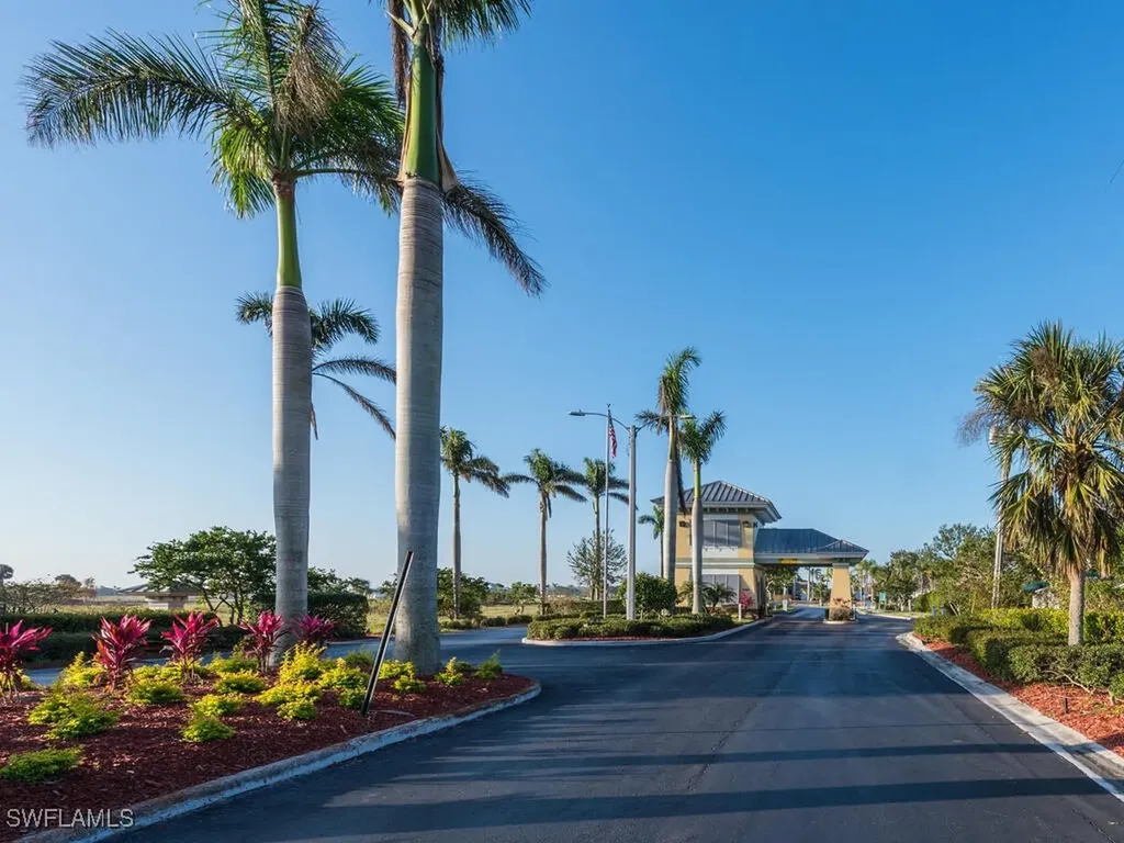 18499 Royal Hammock Boulevard Naples FL 34114