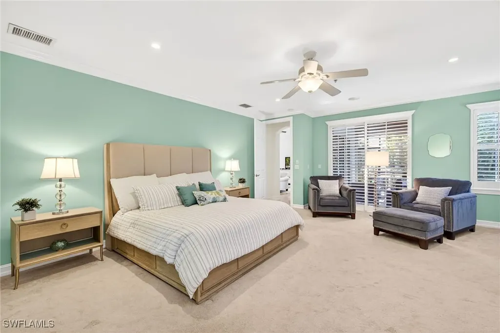 2805 Tiburon Boulevard E Naples FL 34109