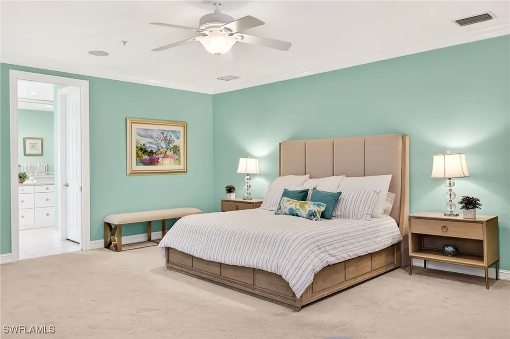 2805 Tiburon Boulevard E Naples FL 34109