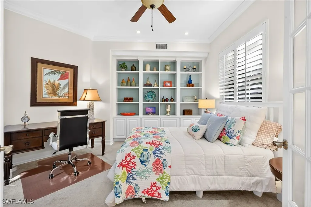 2805 Tiburon Boulevard E Naples FL 34109