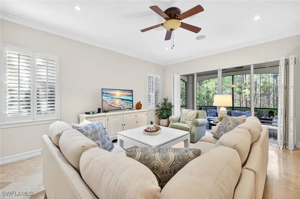 2805 Tiburon Boulevard E Naples FL 34109