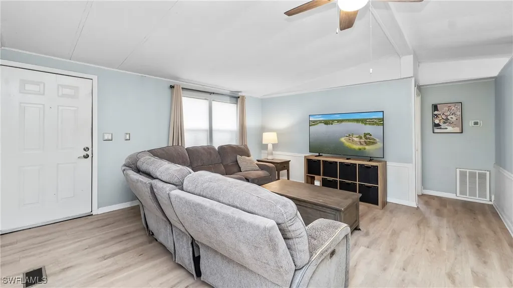 101 Sugar Loaf Lane Naples FL 34114