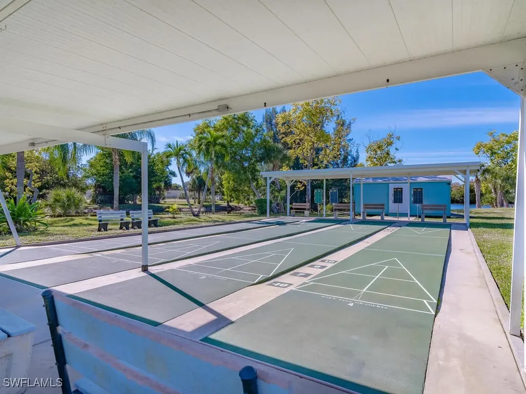 101 Sugar Loaf Lane Naples FL 34114