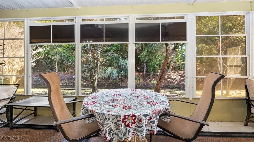 101 Sugar Loaf Lane Naples FL 34114