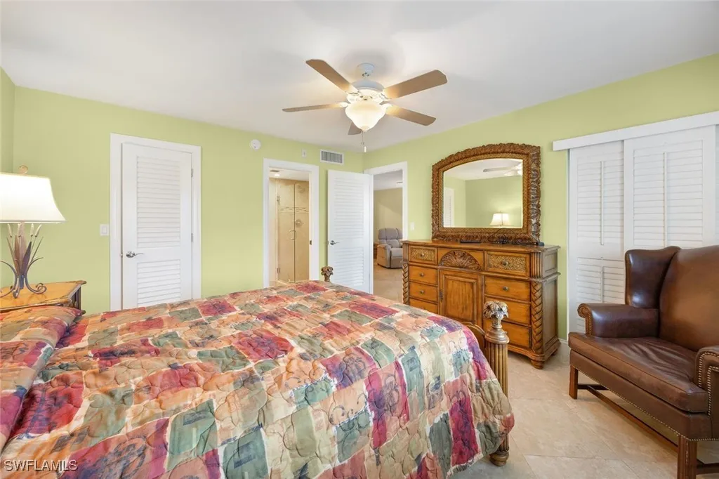 41 High Point Circle S Naples FL 34103