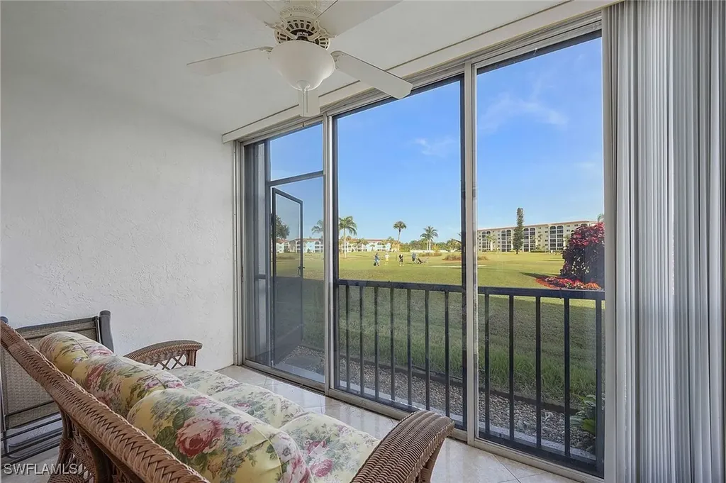 41 High Point Circle S Naples FL 34103