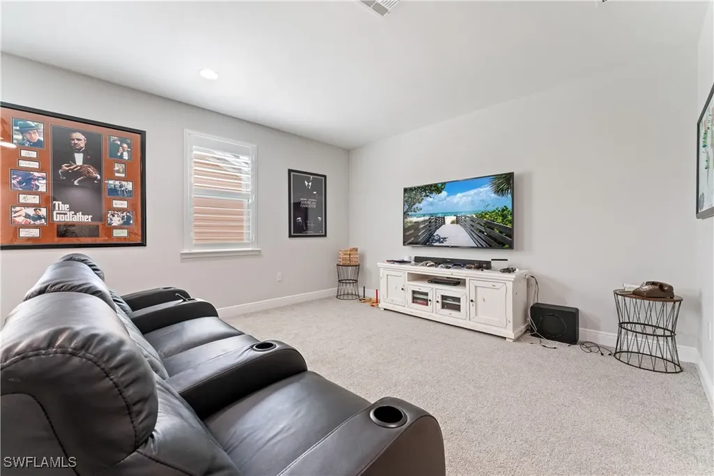 3725 Helmsman Drive Naples FL 34120