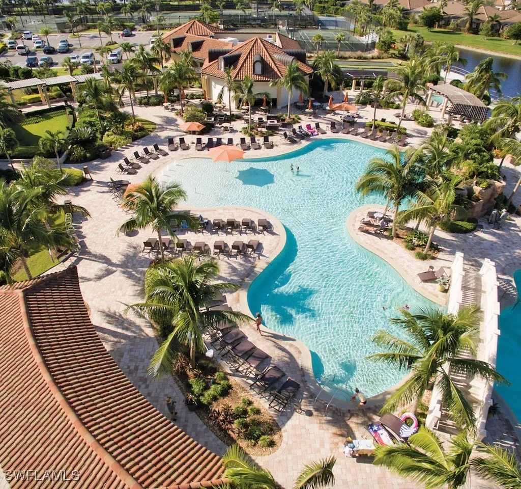 9566 Trevi Court Naples FL 34113