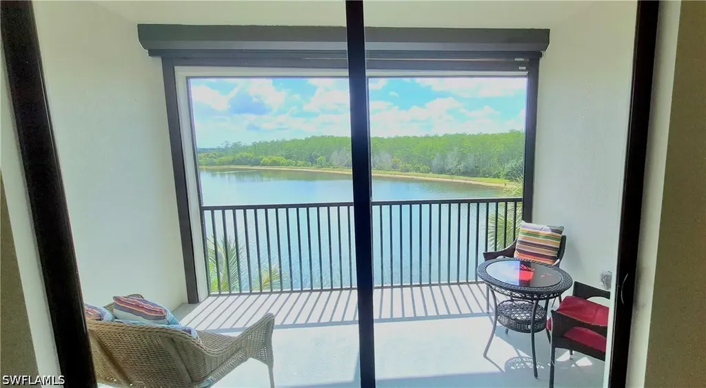 9566 Trevi Court Naples FL 34113