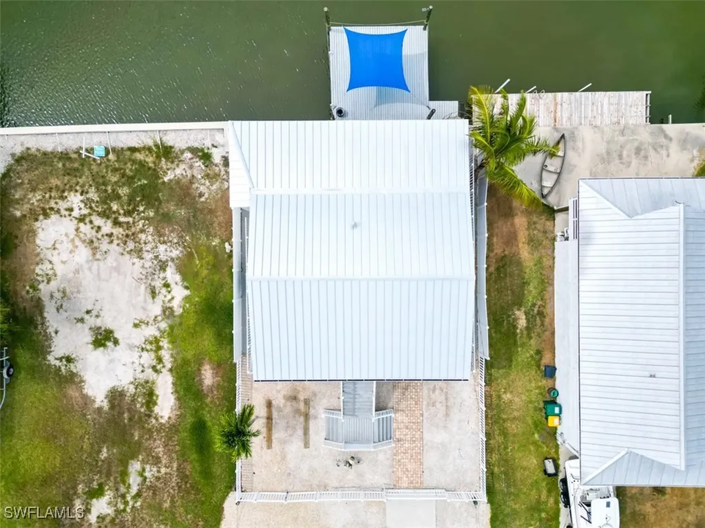 576 Coconut Avenue Goodland FL 34140