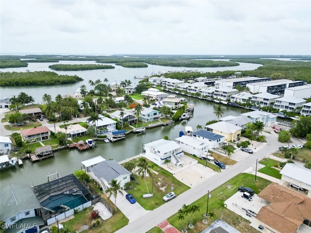 576 Coconut Avenue Goodland FL 34140