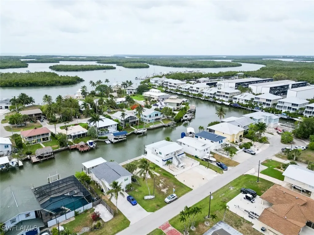 576 Coconut Avenue Goodland FL 34140