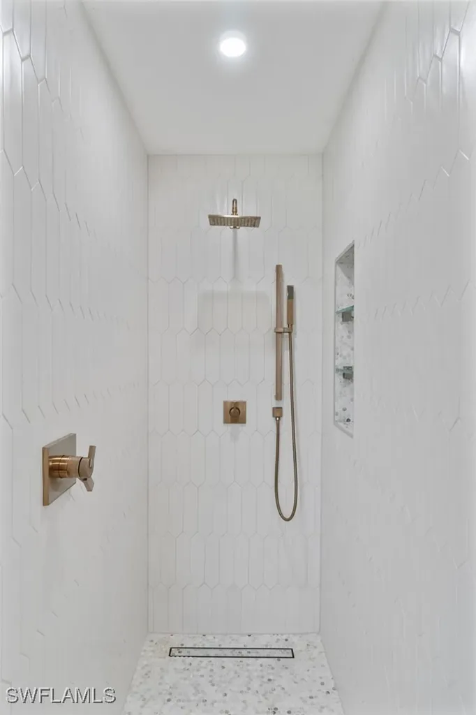 25360 Fairway Dunes Court Bonita Springs FL 34135