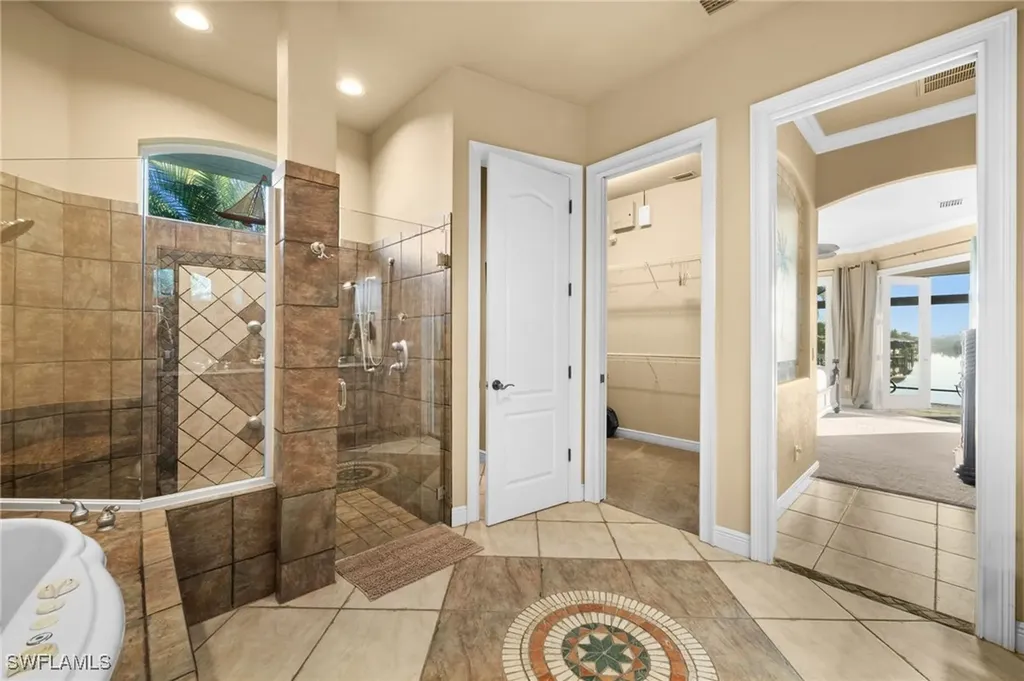 4009 Chiquita Boulevard S Cape Coral FL 33914
