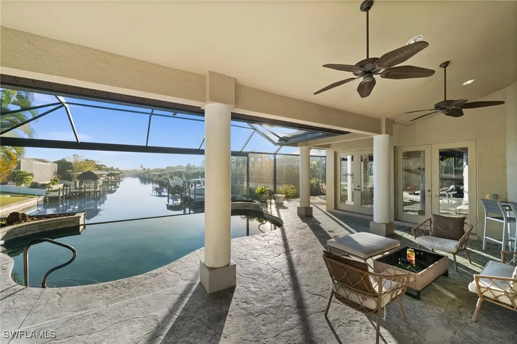 4009 Chiquita Boulevard S Cape Coral FL 33914