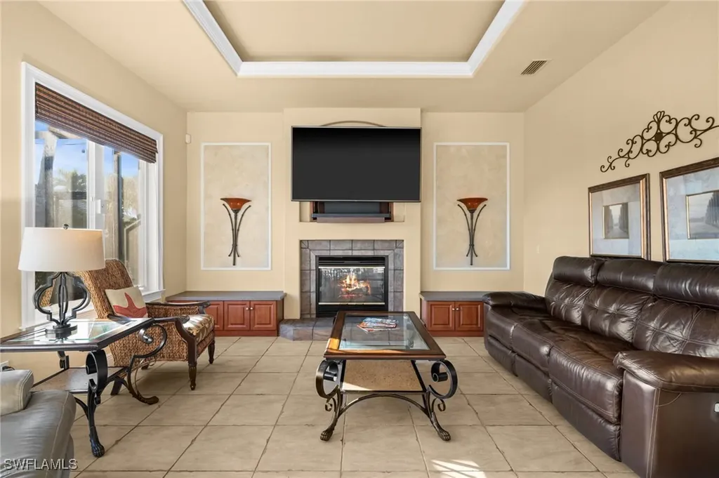 4009 Chiquita Boulevard S Cape Coral FL 33914