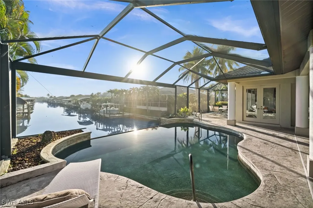 4009 Chiquita Boulevard S Cape Coral FL 33914