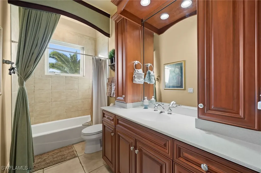 4009 Chiquita Boulevard S Cape Coral FL 33914