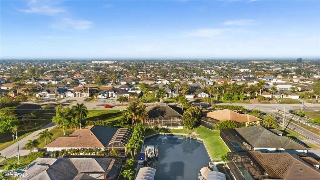 4009 Chiquita Boulevard S Cape Coral FL 33914