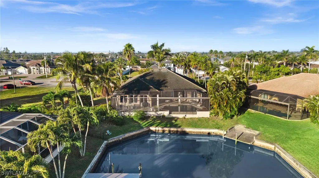 4009 Chiquita Boulevard S Cape Coral FL 33914
