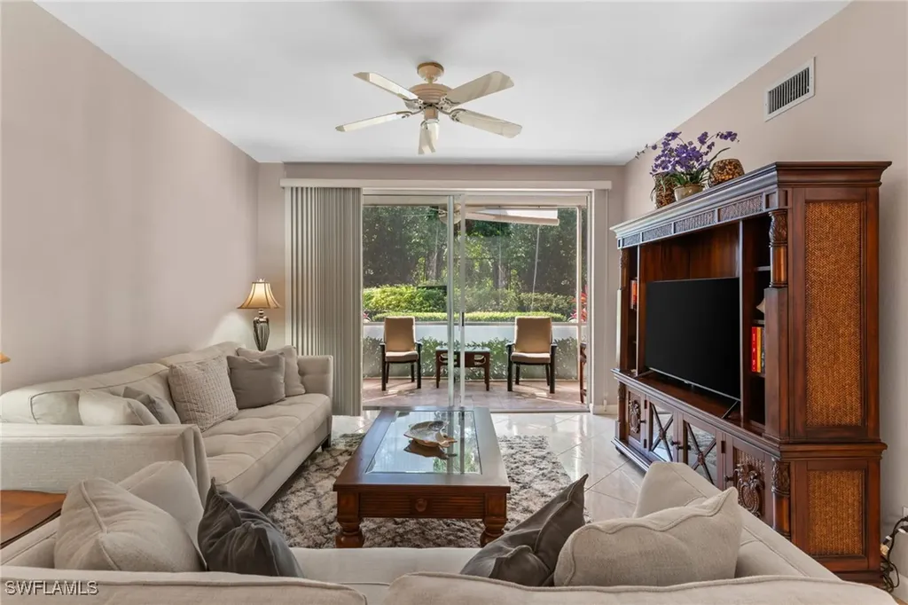2245 Hidden Lake Drive Naples FL 34112