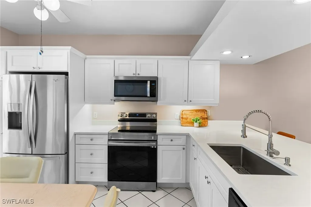 2245 Hidden Lake Drive Naples FL 34112