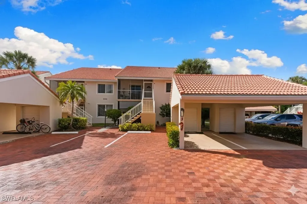 2245 Hidden Lake Drive Naples FL 34112