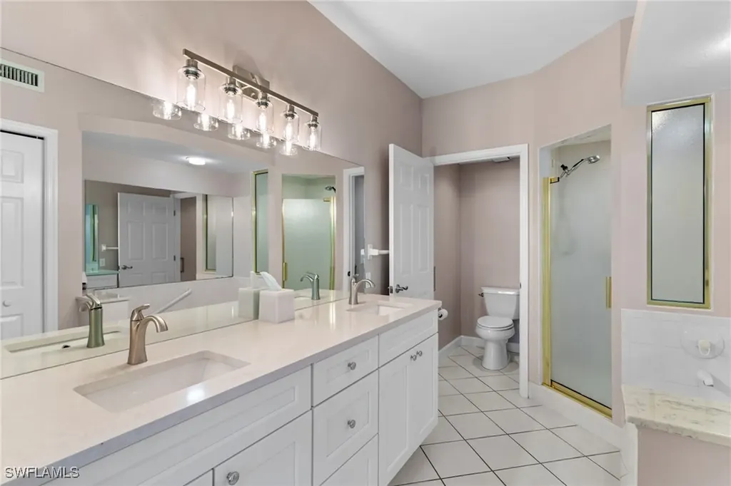 2245 Hidden Lake Drive Naples FL 34112