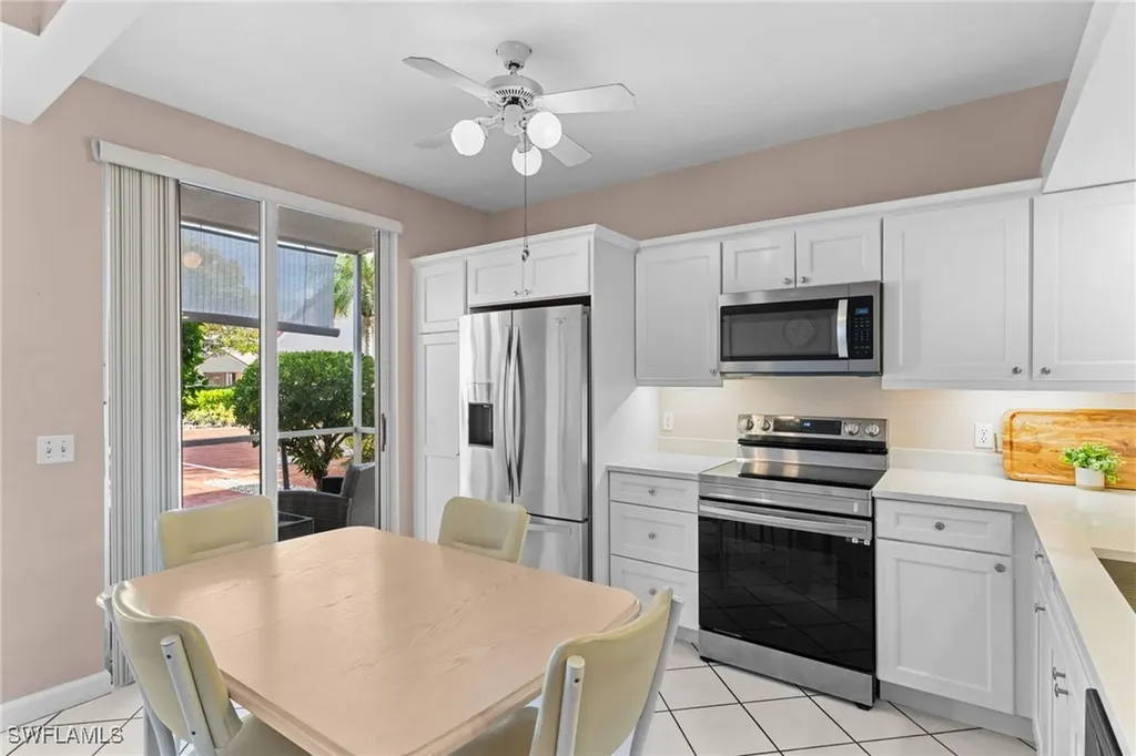 2245 Hidden Lake Drive Naples FL 34112