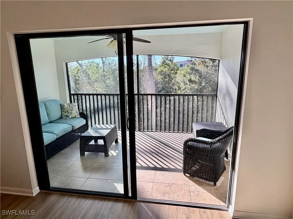 9832 Venezia Circle Naples FL 34113