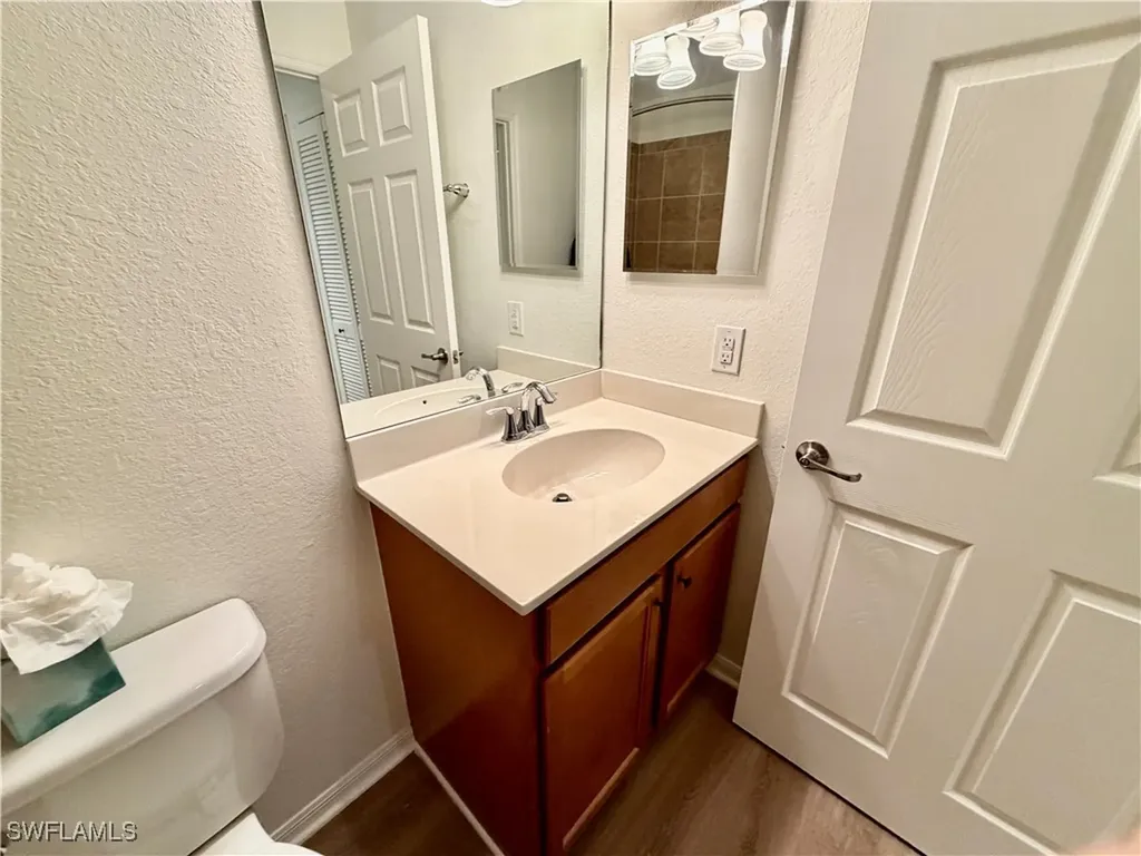 9832 Venezia Circle Naples FL 34113