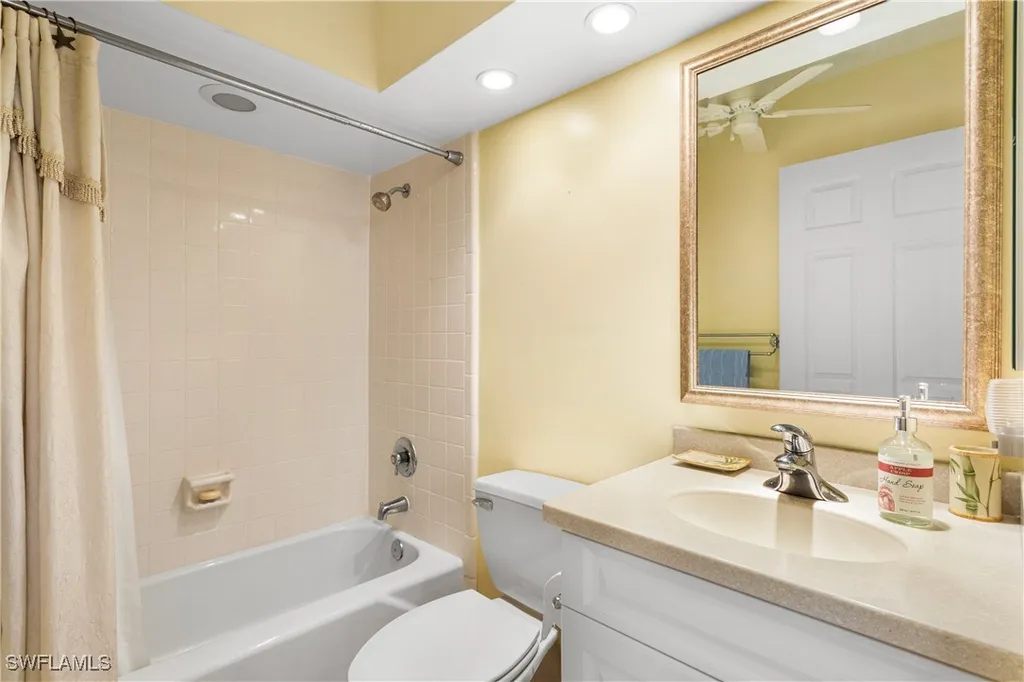 25870 Hickory Boulevard Bonita Springs FL 34134