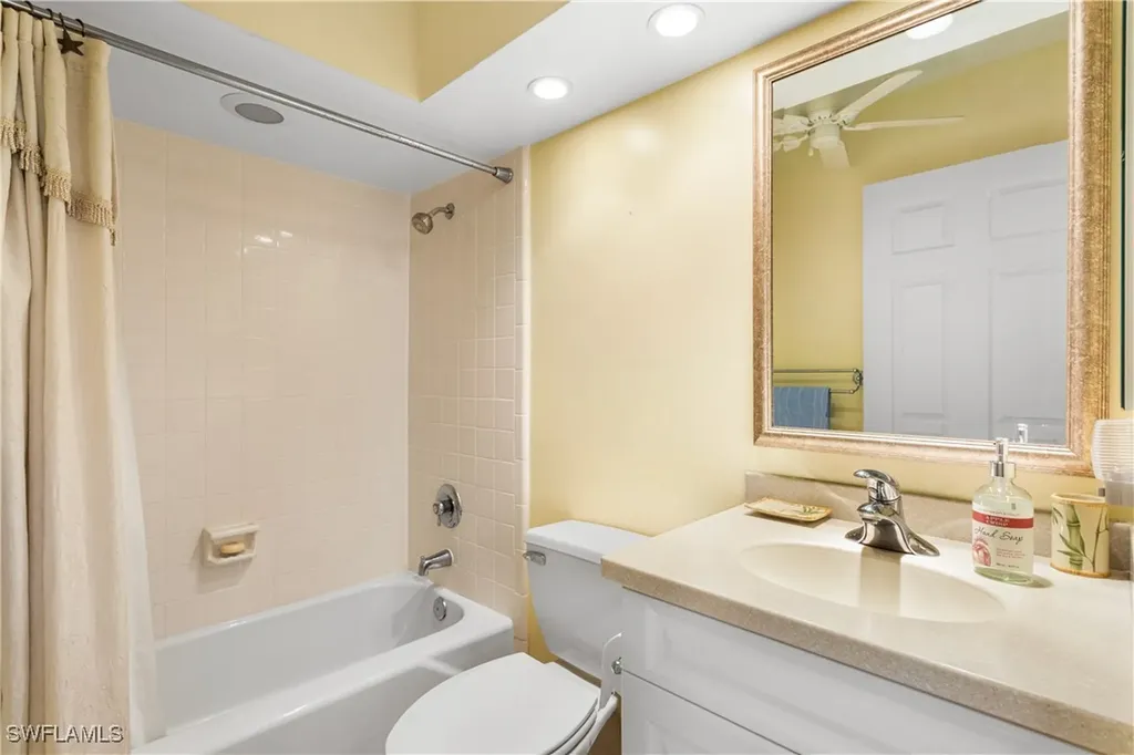 25870 Hickory Boulevard Bonita Springs FL 34134