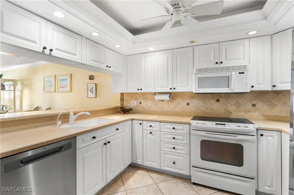 25870 Hickory Boulevard Bonita Springs FL 34134