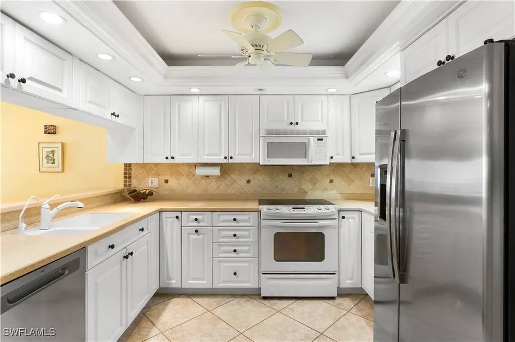 25870 Hickory Boulevard Bonita Springs FL 34134
