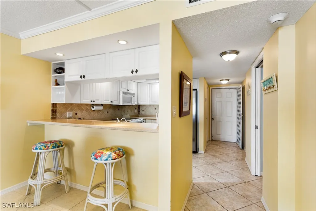 25870 Hickory Boulevard Bonita Springs FL 34134