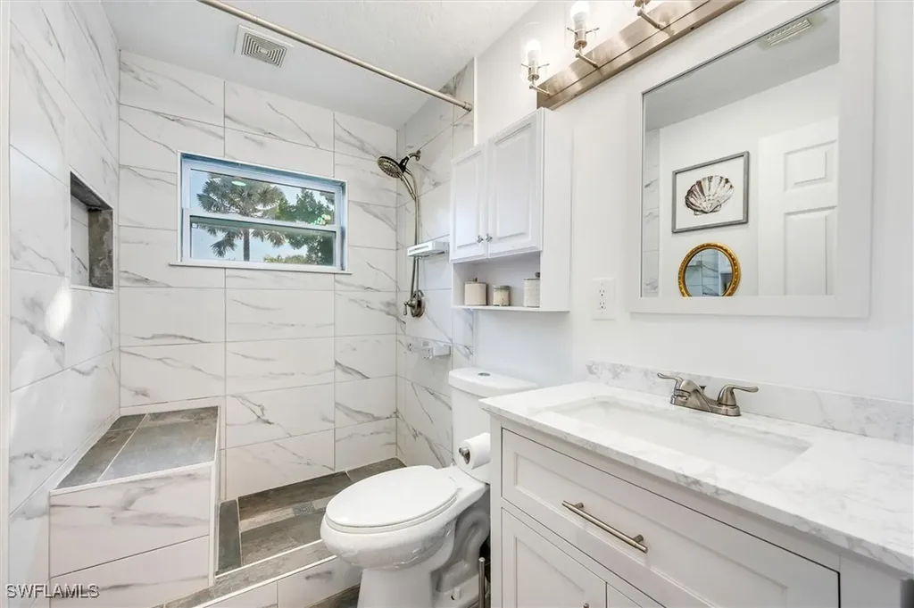 2432 Lake Avenue Naples FL 34112