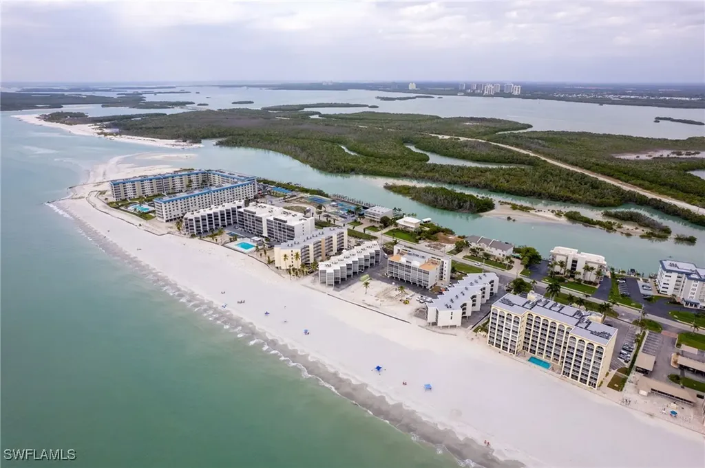 25850 Hickory Boulevard Bonita Springs FL 34134