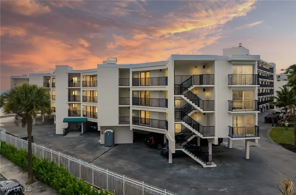25850 Hickory Boulevard Bonita Springs FL 34134