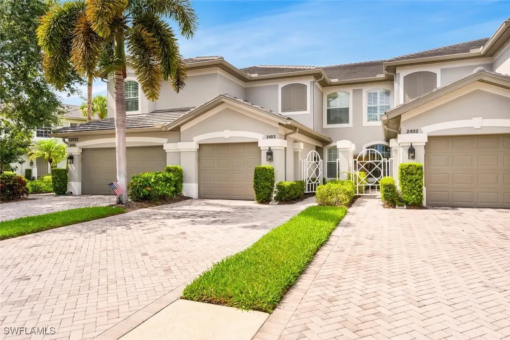 Naples FL, 12033 Covent Garden Court, Unit 2403
