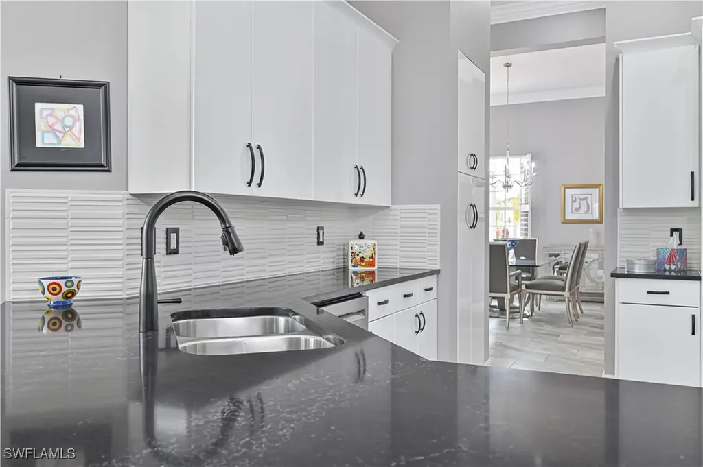 9057 Whitfield Drive Estero FL 33928