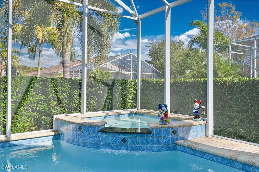 9057 Whitfield Drive Estero FL 33928