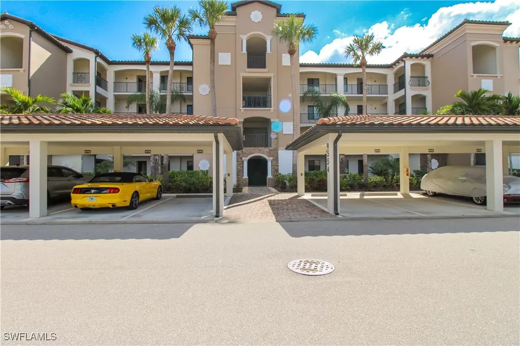 9554 Trevi Court Naples FL 34113
