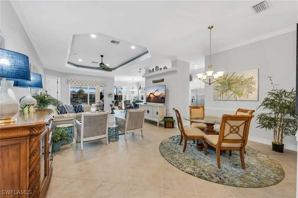 10318 Gator Bay Court Naples FL 34120